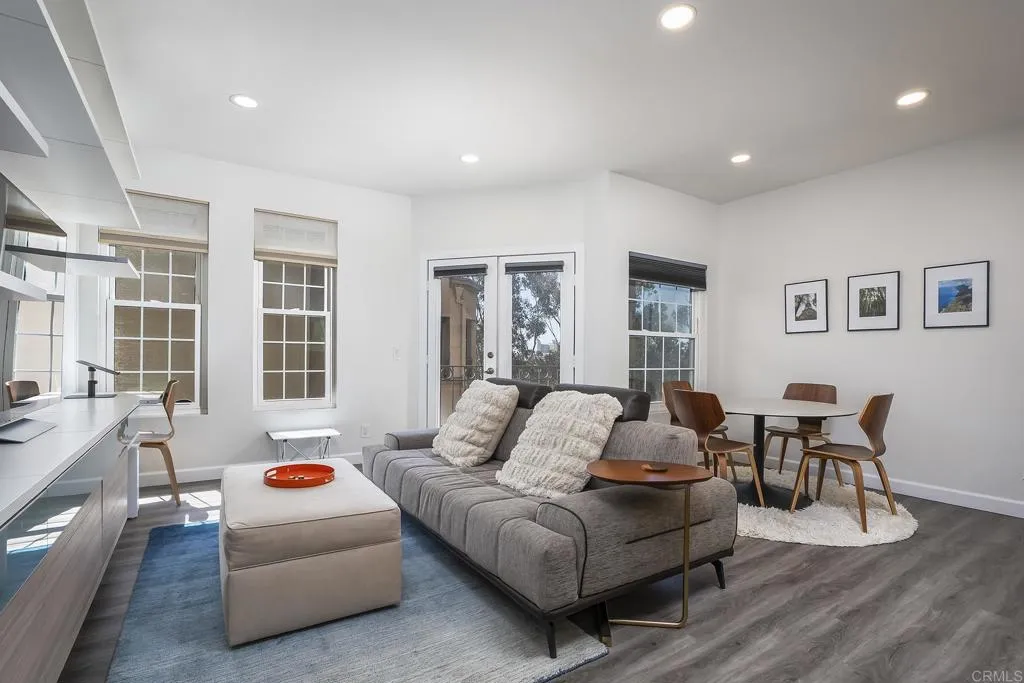 https://cdn.realtyfeed.com/cdn/127/306694208/b09713ad14da1db73a8eb733d9b2639a.webp