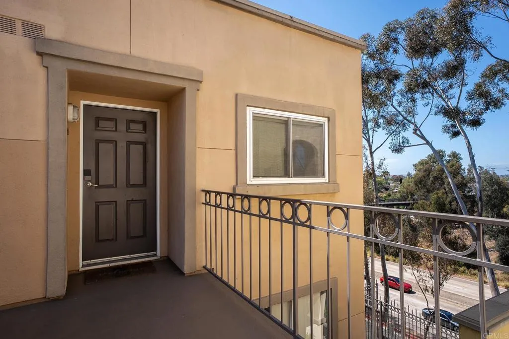 https://cdn.realtyfeed.com/cdn/127/306694208/b18f00dcbe2ef34949165eda8893d649.webp