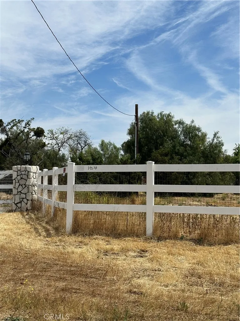 Perris, CA 92570