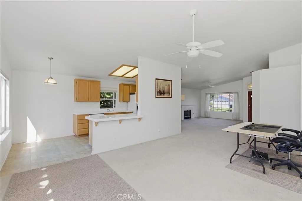 https://cdn.realtyfeed.com/cdn/127/306694265/202b3ff8b0d05c34558cca6c8d446e48.webp