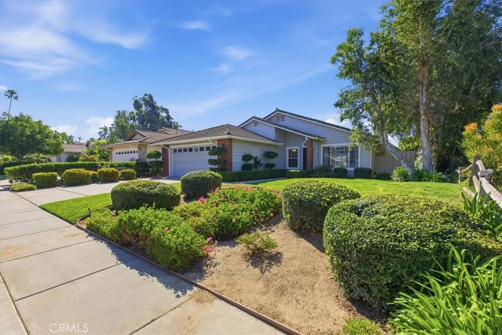 https://cdn.realtyfeed.com/cdn/127/306694265/2462caea358601566d29cb1e248c4459.webp