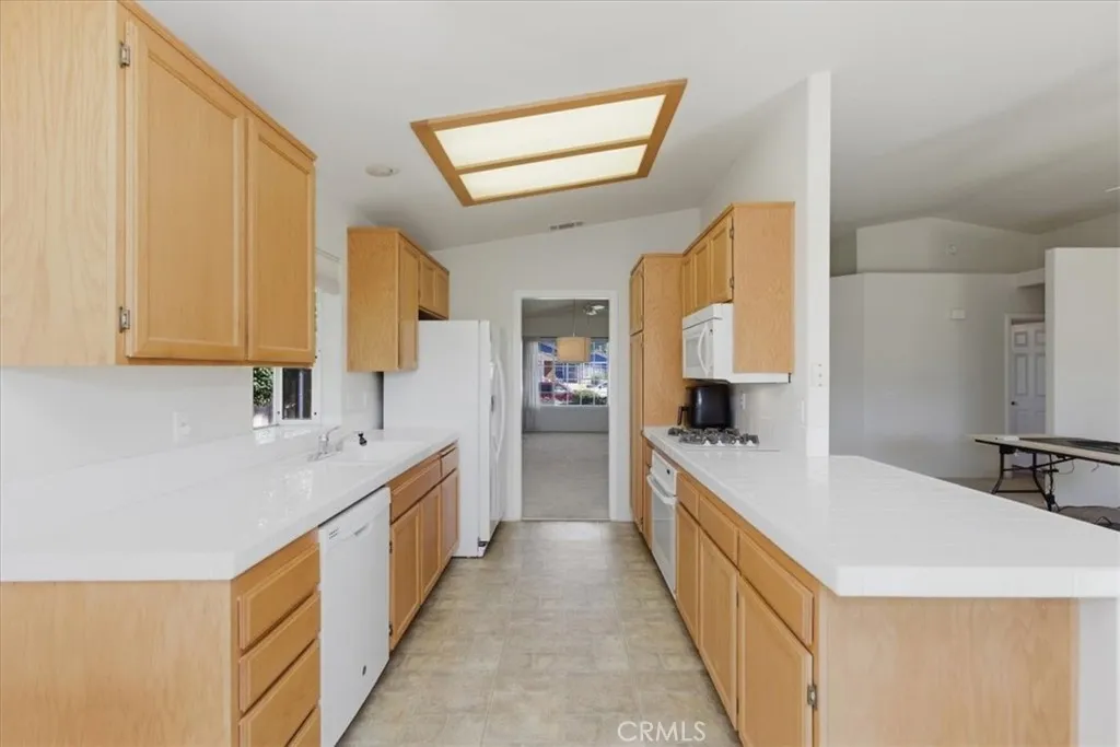 https://cdn.realtyfeed.com/cdn/127/306694265/4178b90ba3041127945ec5ba5ba87466.webp