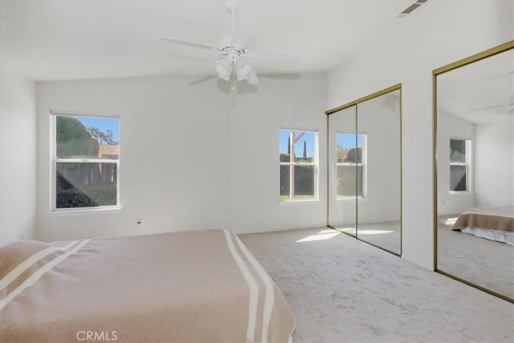 https://cdn.realtyfeed.com/cdn/127/306694265/8b6a8ce21c4747ce8dd93a60d4511596.webp
