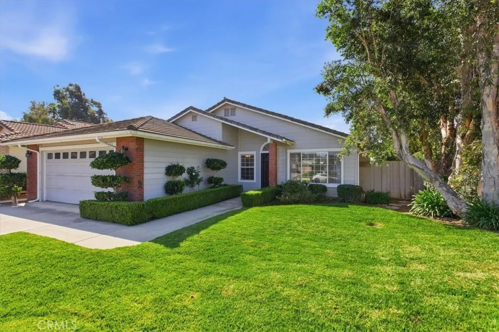 https://cdn.realtyfeed.com/cdn/127/306694265/abec7a8c322f49f6bd2b5b8a4abd0816.webp
