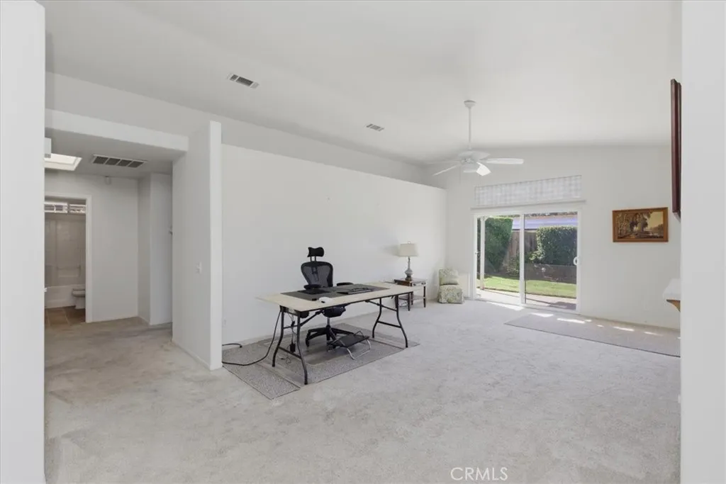 https://cdn.realtyfeed.com/cdn/127/306694265/f9747b52251d3cb2d4fe113e18ca75d0.webp