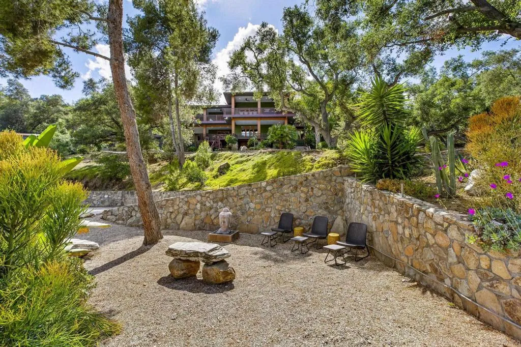 https://cdn.realtyfeed.com/cdn/127/306694305/0d7896fc8e9faf52b6ce92c0da8bac7a.webp