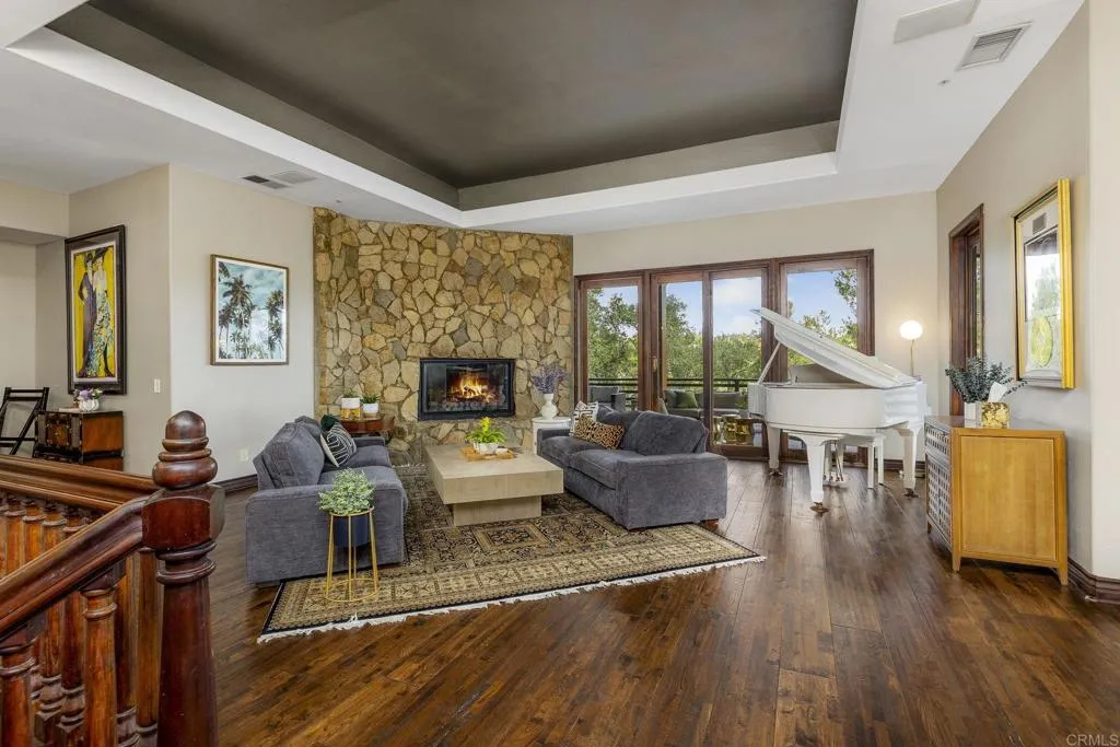 https://cdn.realtyfeed.com/cdn/127/306694305/3072e0b51c827b2b6c22605c7bccc963.webp