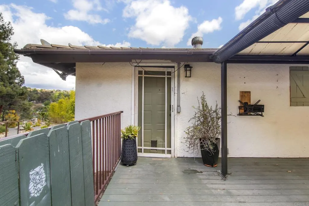 https://cdn.realtyfeed.com/cdn/127/306694305/56102fda623238040b5bec1d430ae104.webp