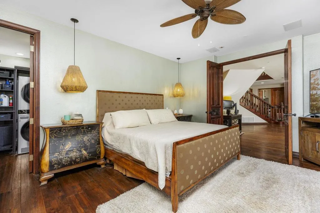 https://cdn.realtyfeed.com/cdn/127/306694305/8330ad3502a8534eaa40be9744967bef.webp