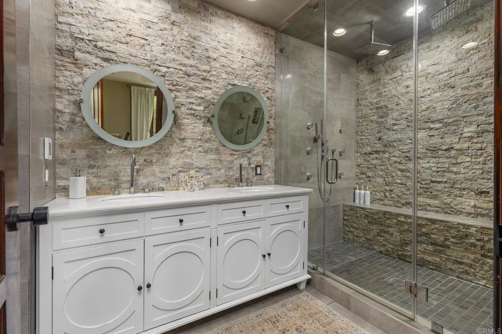 https://cdn.realtyfeed.com/cdn/127/306694305/a43261c6632f10904ed1c70f908736d7.webp