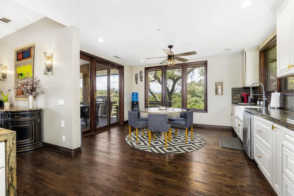 https://cdn.realtyfeed.com/cdn/127/306694305/dcb9b8e7301d12caeda8f42936f23a24.webp