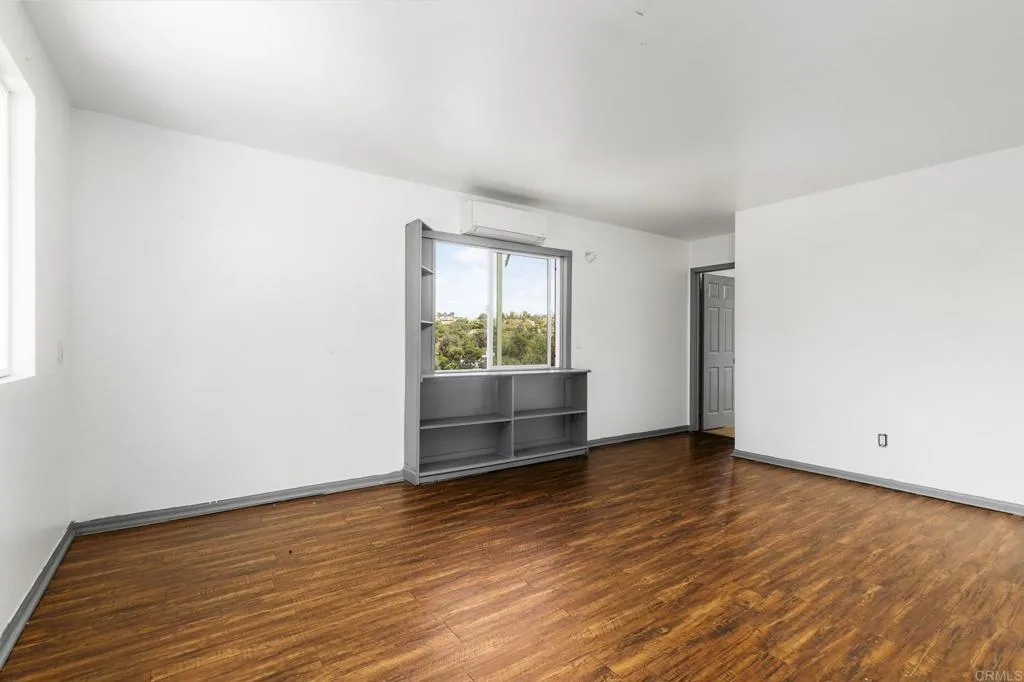 https://cdn.realtyfeed.com/cdn/127/306694305/f15f02bafc4960c59fbbeb618dd21a9f.webp