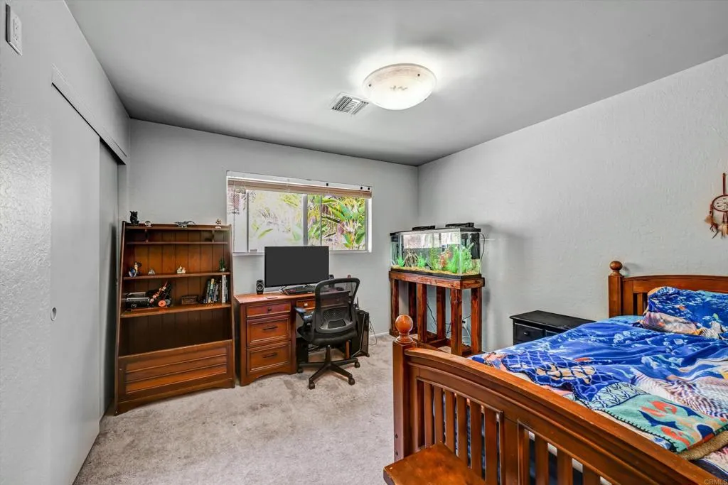 https://cdn.realtyfeed.com/cdn/127/306694315/2c1bd8da12362b1e470f8bdb12b469a6.webp