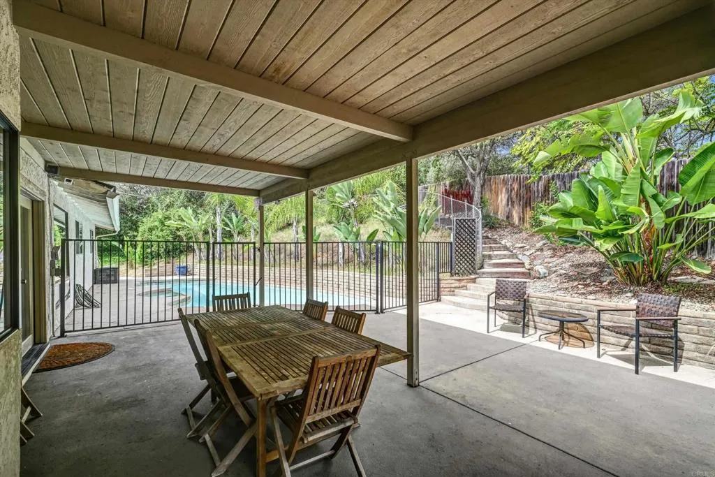 https://cdn.realtyfeed.com/cdn/127/306694315/7d3f5210b42e92304925881ae934a016.webp