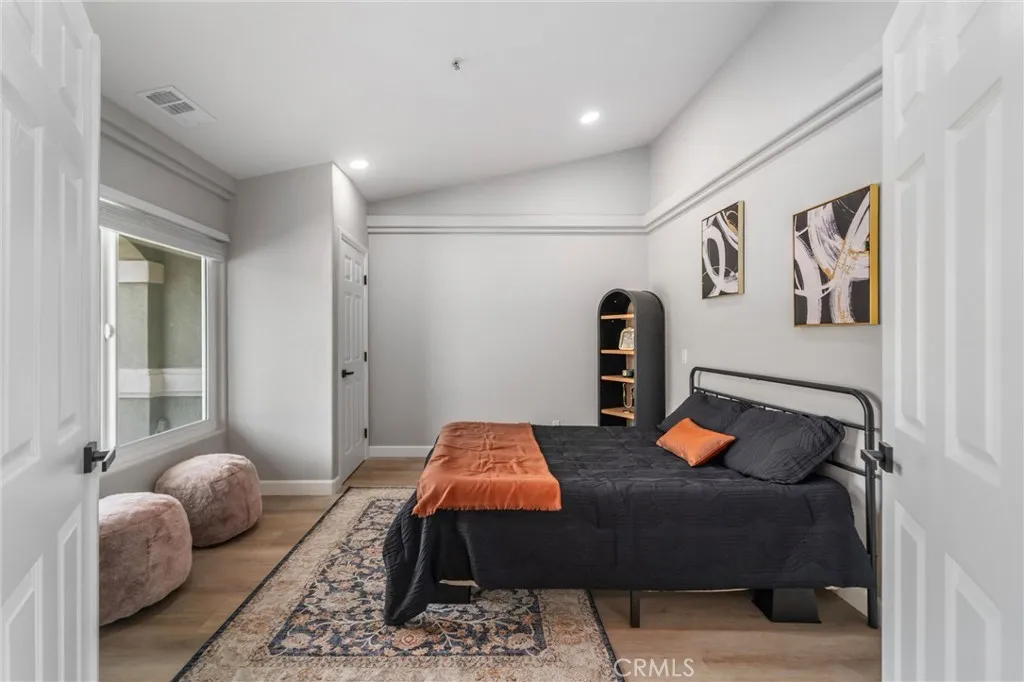 https://cdn.realtyfeed.com/cdn/127/306694382/27a54e1a2821db60609ded7a8c44eb18.webp