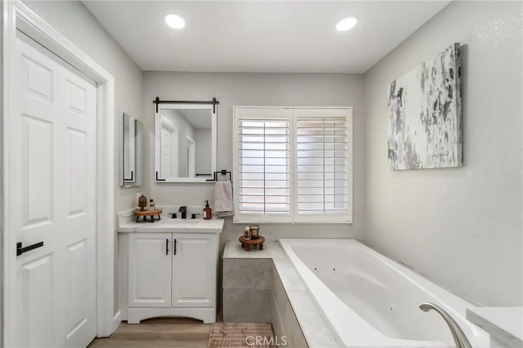 https://cdn.realtyfeed.com/cdn/127/306694382/2f01ffb7a15715246d6caca6c4c0cefe.webp