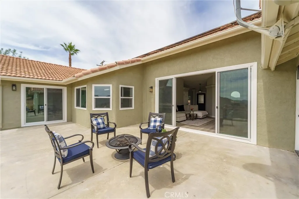 https://cdn.realtyfeed.com/cdn/127/306694382/5e8acb210f0f1a8df81401f8bb02ffcc.webp