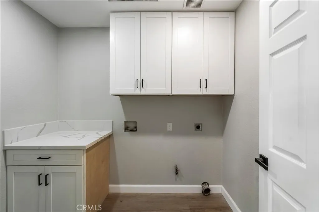 https://cdn.realtyfeed.com/cdn/127/306694382/6d5b913578751c9ec6c6cdd019484c1e.webp