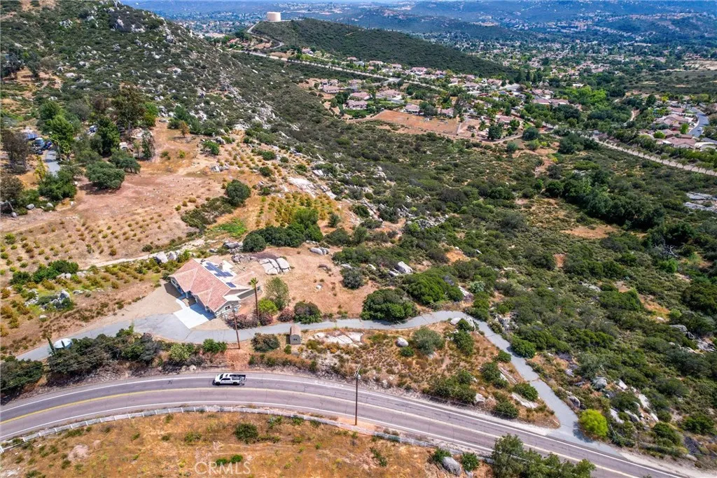 https://cdn.realtyfeed.com/cdn/127/306694382/825c538f3fbae20cb7aae09dd3d3d4cd.webp
