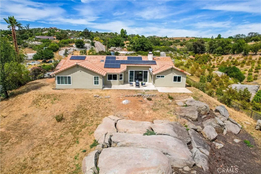 https://cdn.realtyfeed.com/cdn/127/306694382/b119d9b2608a066d9678d103274a0b1e.webp
