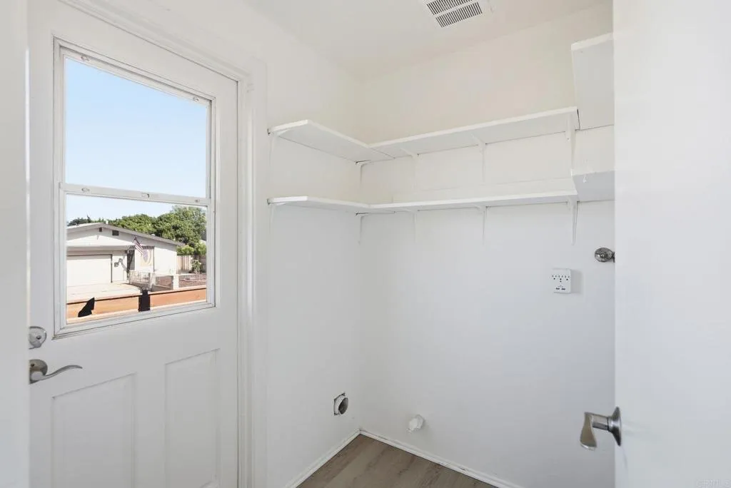 https://cdn.realtyfeed.com/cdn/127/306694387/21c243e3be3ec08f133028df090f9e82.webp