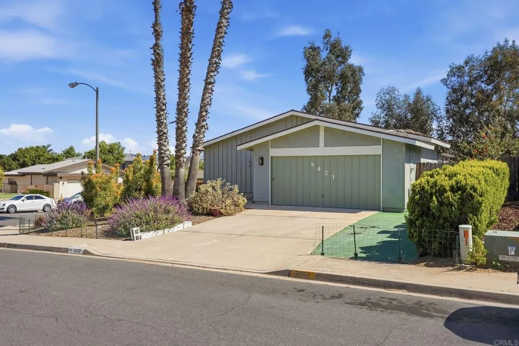 8451 Lomker Way, Santee, CA, 92071