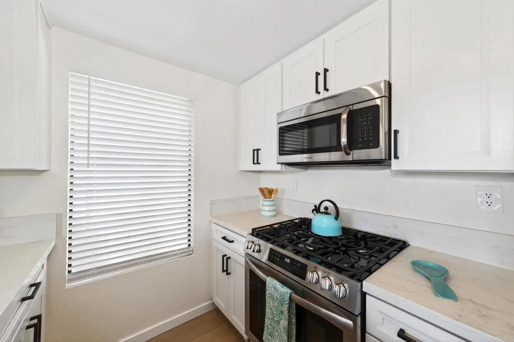 https://cdn.realtyfeed.com/cdn/127/306694413/16afea1c564878e117692f8689ed3633.webp