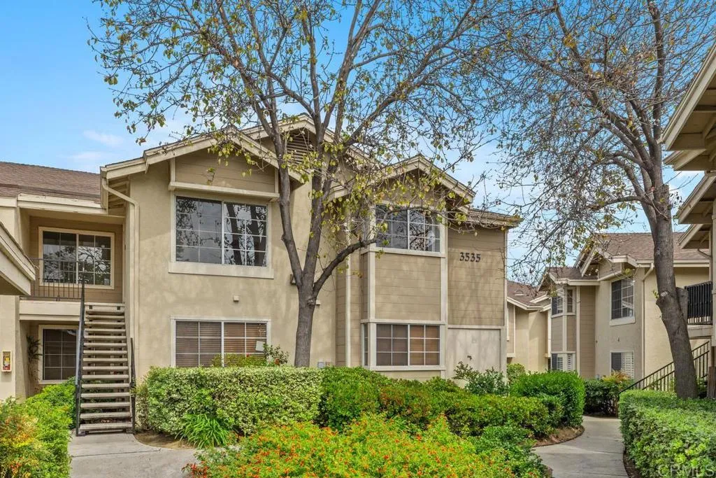 https://cdn.realtyfeed.com/cdn/127/306694436/4b9ad6e3c4004f45a5cf5de8463cadcf.webp