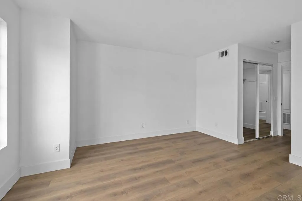 https://cdn.realtyfeed.com/cdn/127/306694436/98a8770e10728bbc8cc8fc4c119fb4cc.webp