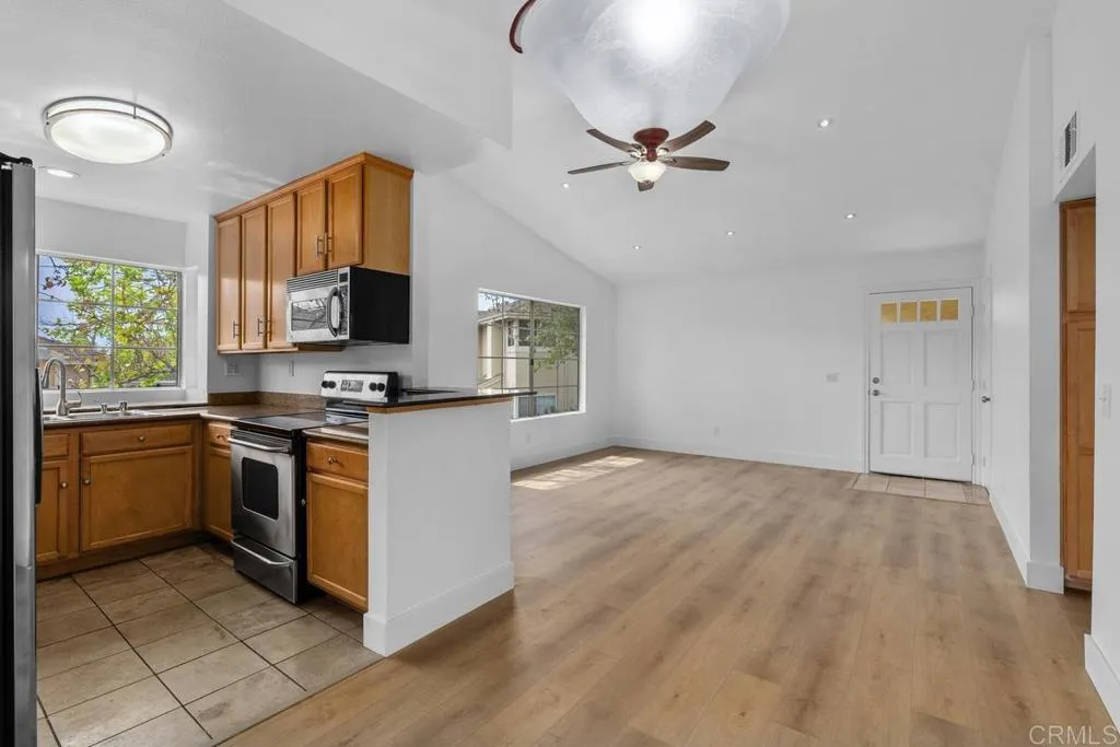 https://cdn.realtyfeed.com/cdn/127/306694436/dfac59295d13c7639883ded3910bb64f.webp