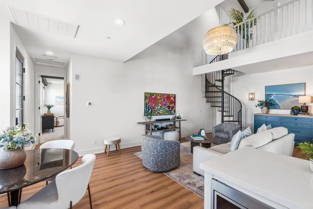 Photo #10: NDP2603709 Listing: Photo #10