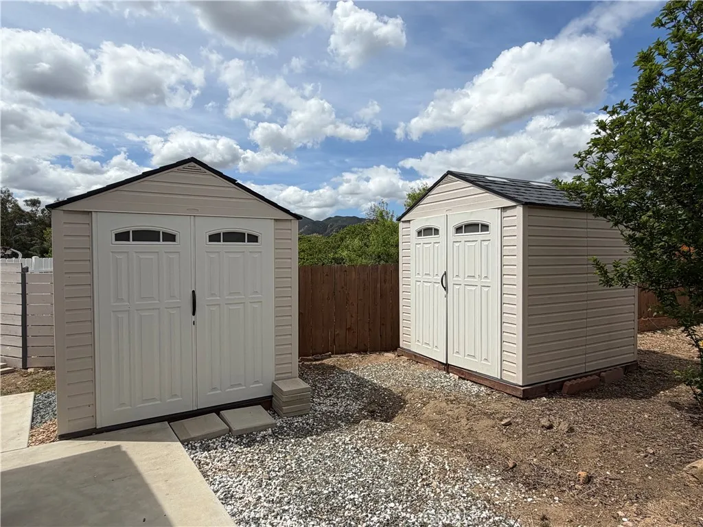 https://cdn.realtyfeed.com/cdn/127/306694446/40737f549a51690cfec2eea1ddda4ef9.webp
