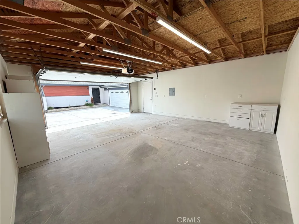 https://cdn.realtyfeed.com/cdn/127/306694446/80b3c58c5a3680cee6da2c2eedca1733.webp
