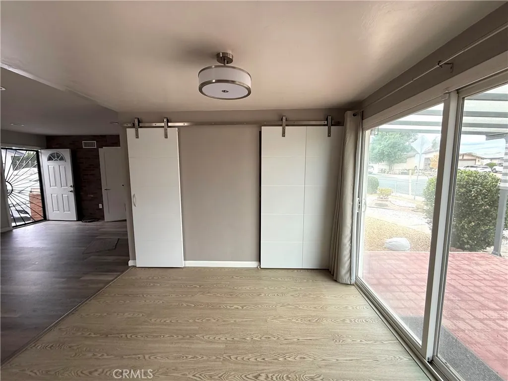 https://cdn.realtyfeed.com/cdn/127/306694446/af5affd03222bebfe3ad7bfc3e9500e3.webp