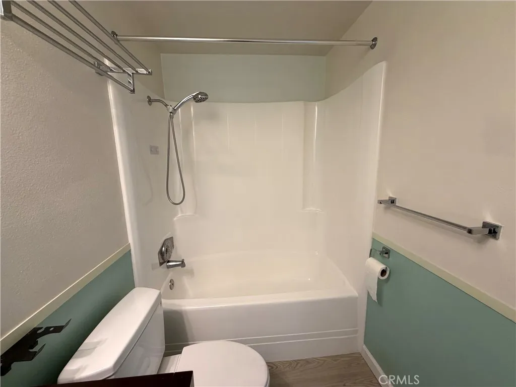 https://cdn.realtyfeed.com/cdn/127/306694446/d33653052b88d143bd0f174f5b314a3d.webp