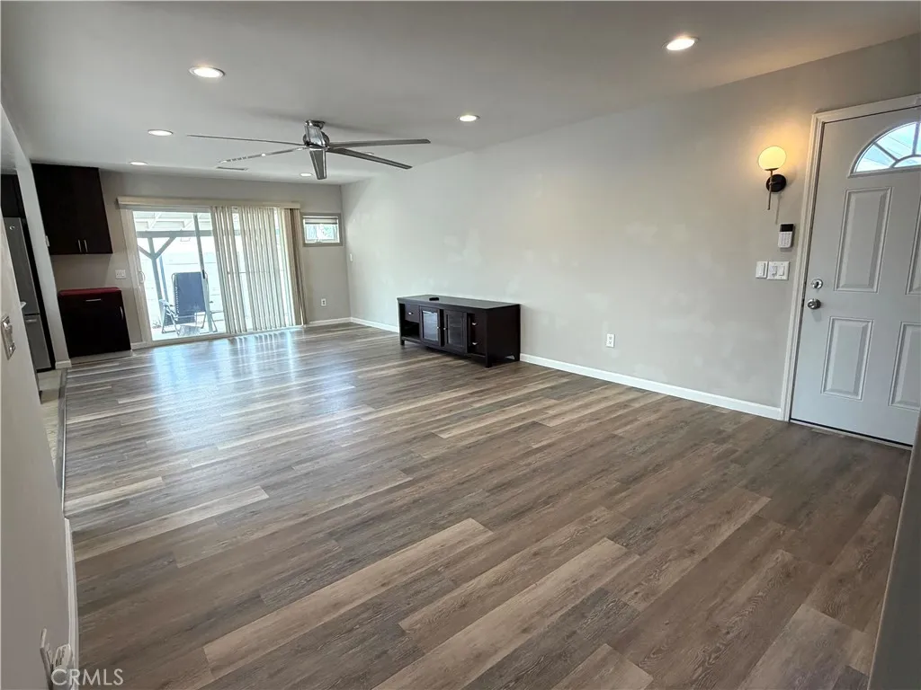 https://cdn.realtyfeed.com/cdn/127/306694446/e90c525db7cfccf0c98310014e9da7c3.webp