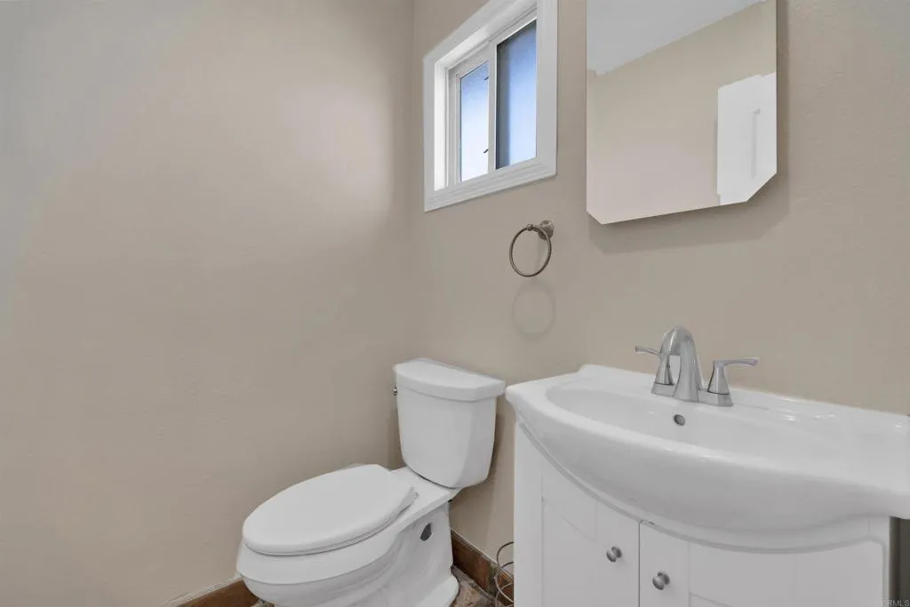 https://cdn.realtyfeed.com/cdn/127/306694451/1249dedb4b85c992f3d943a7a86af606.webp