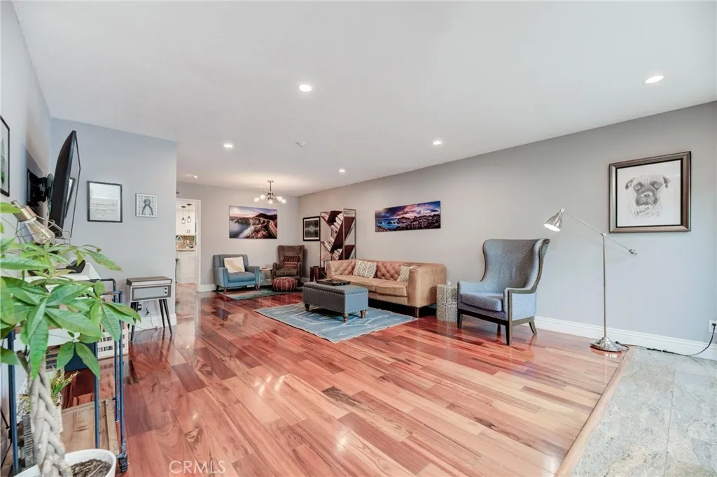 Redondo Beach, CA 90278