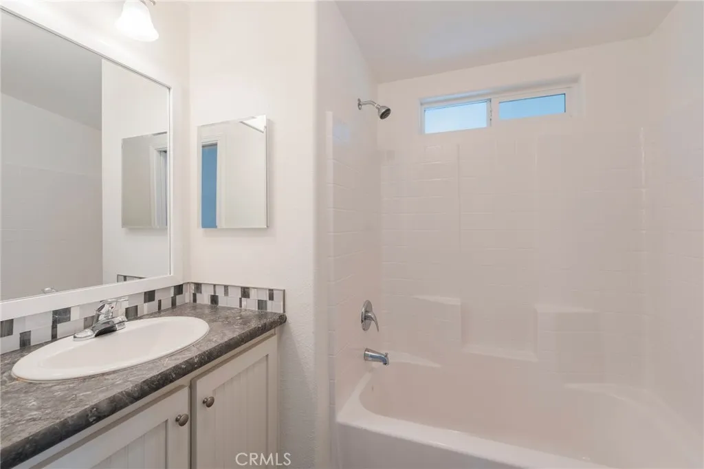 21851 Newland UNIT 214, Huntington Beach, CA, 92646