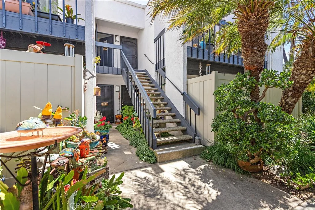 Huntington Beach, CA 92648