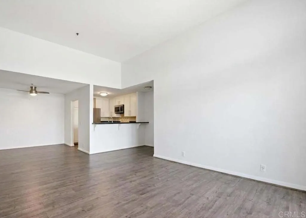 https://cdn.realtyfeed.com/cdn/127/306694609/51eafc129671aa68d64a84105a7dc75e.webp