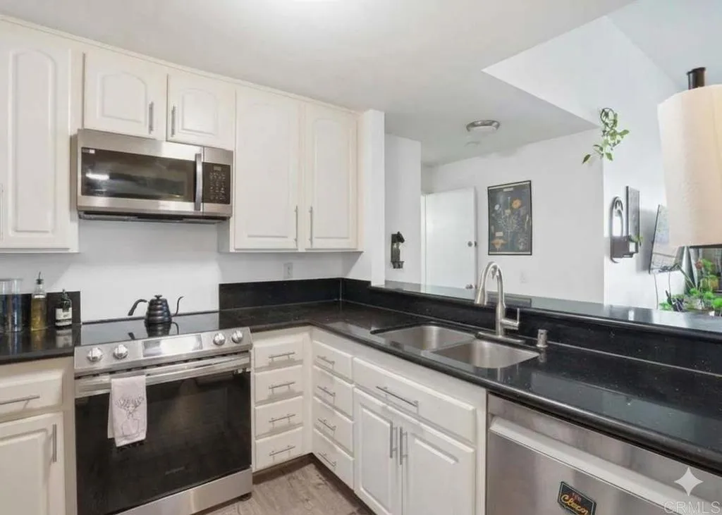 https://cdn.realtyfeed.com/cdn/127/306694609/9ce2e26a6271ac4838c2eb1cb3932a0d.webp