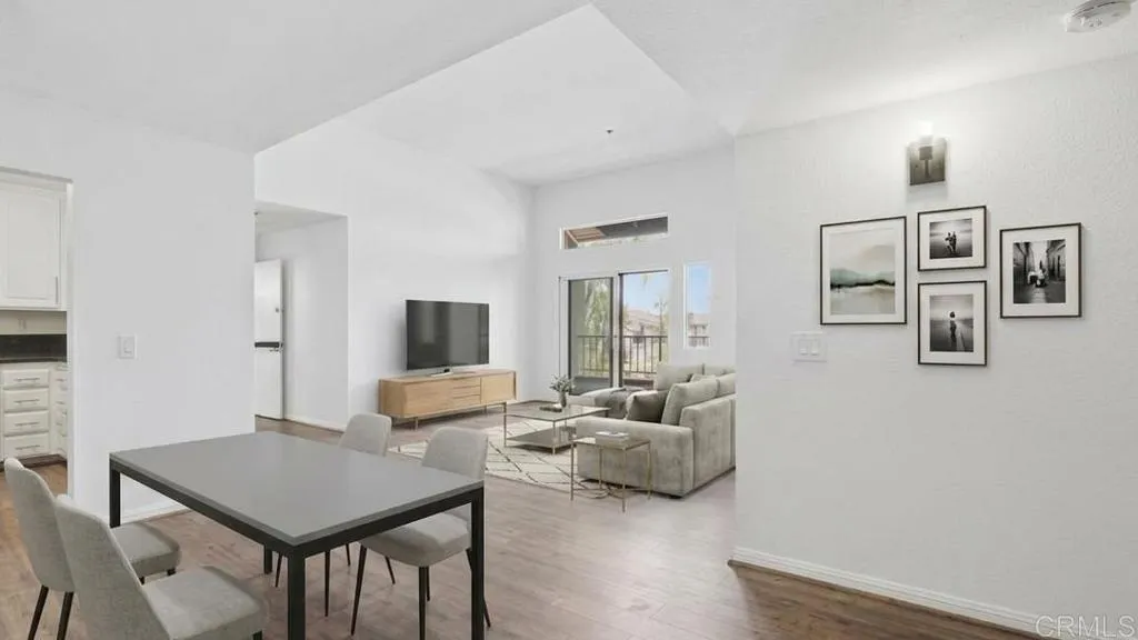https://cdn.realtyfeed.com/cdn/127/306694609/bc6bb96fa1987862bce0066d4602fdfc.webp