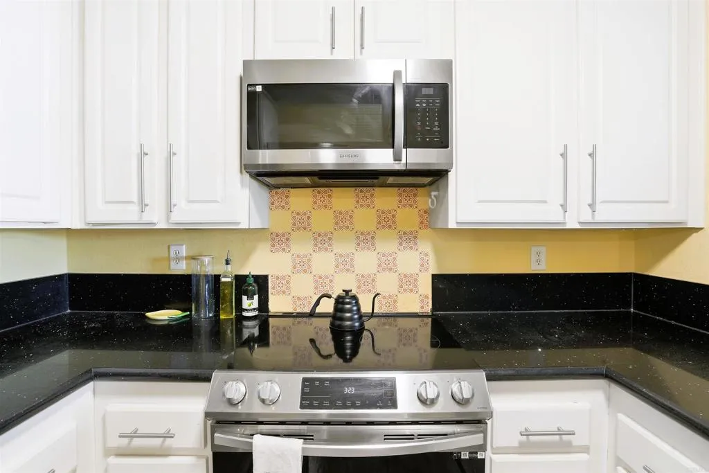 Photo #6: NDP2603720 Listing: Photo #6