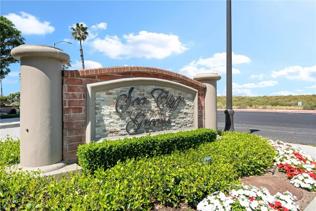 Huntington Beach, CA 92648