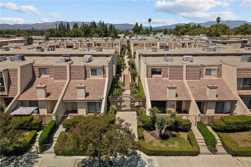 Tarzana, CA 91356