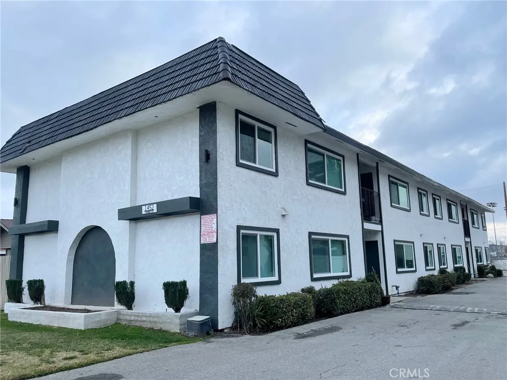 La Verne, CA 91750