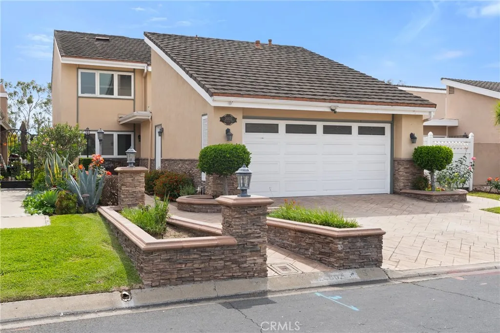 8896 Thames River Avenue, Fountain Valley, CA, 92708