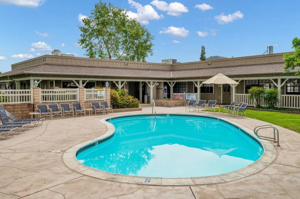 https://cdn.realtyfeed.com/cdn/127/306694665/80f7dc6e8fc034817d43d7adcb831151.webp