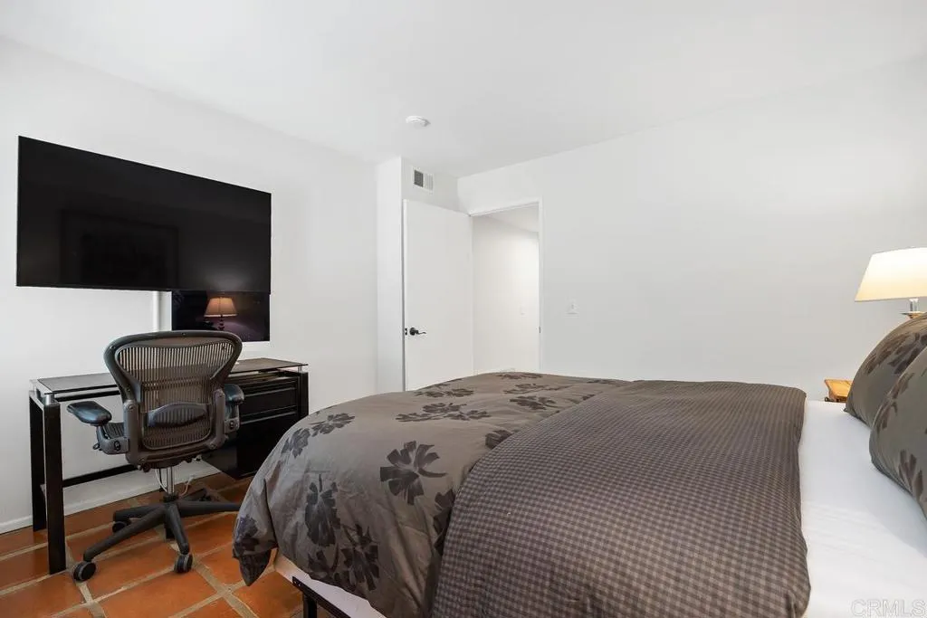 Photo #20: NDP2603723 Listing: Photo #20